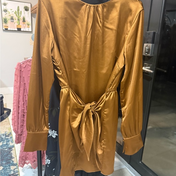 Aaron & Amber Dresses & Skirts - Elegant Gold Satin Dress